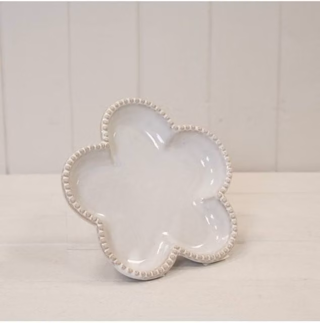 KDMD Natural Ceramic Flower Shaped Plate with Bobble Rim in Beige and White