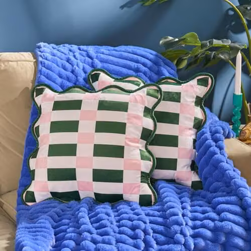 OHS Velvet Scallop Edge Cushion Covers in Green and Pink – 3