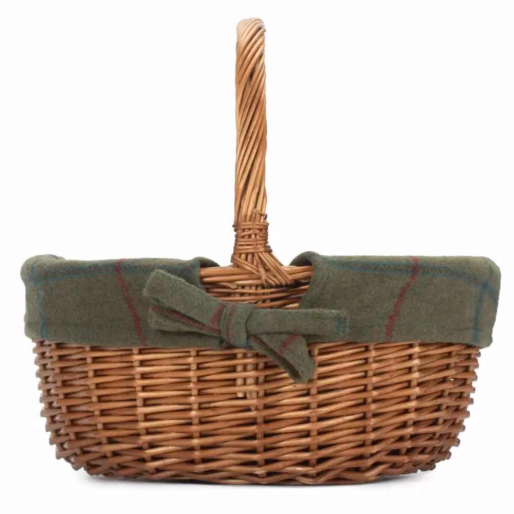 Red Hamper Green Wicker Oval Shopping Basket with Cotton Lining and Handles – 3