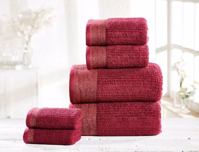 Rapport Home Mayfair Ribbed Weave 500 GSM Cotton Super Soft and Absorbent Towel in Purple