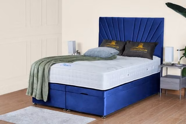 UK Bed Furniture Sunrise End Lift Divan Ottoman Bed with 54 Inch Headboard in Blue Velvet, W/D/H: 120 x 200 cm