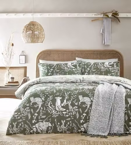 Furn Buckthorn Reversible Polycotton Duvet Cover Set with Woodland Animal Print, Green, W/D/H: 140 x 200 cm