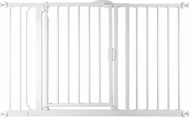Safetots White Pressure Fit Self Closing Stair Gate