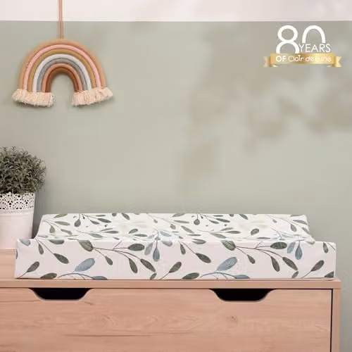 Clair de Lune Olive Anti-Roll Wedge Baby Changing Mat W/D: 67 x 44 cm – 2