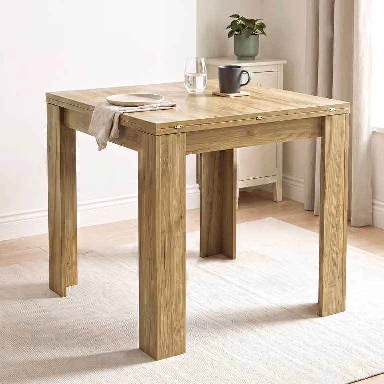 DHS Small Square Extendable Dining Table with Flip Top in Oak