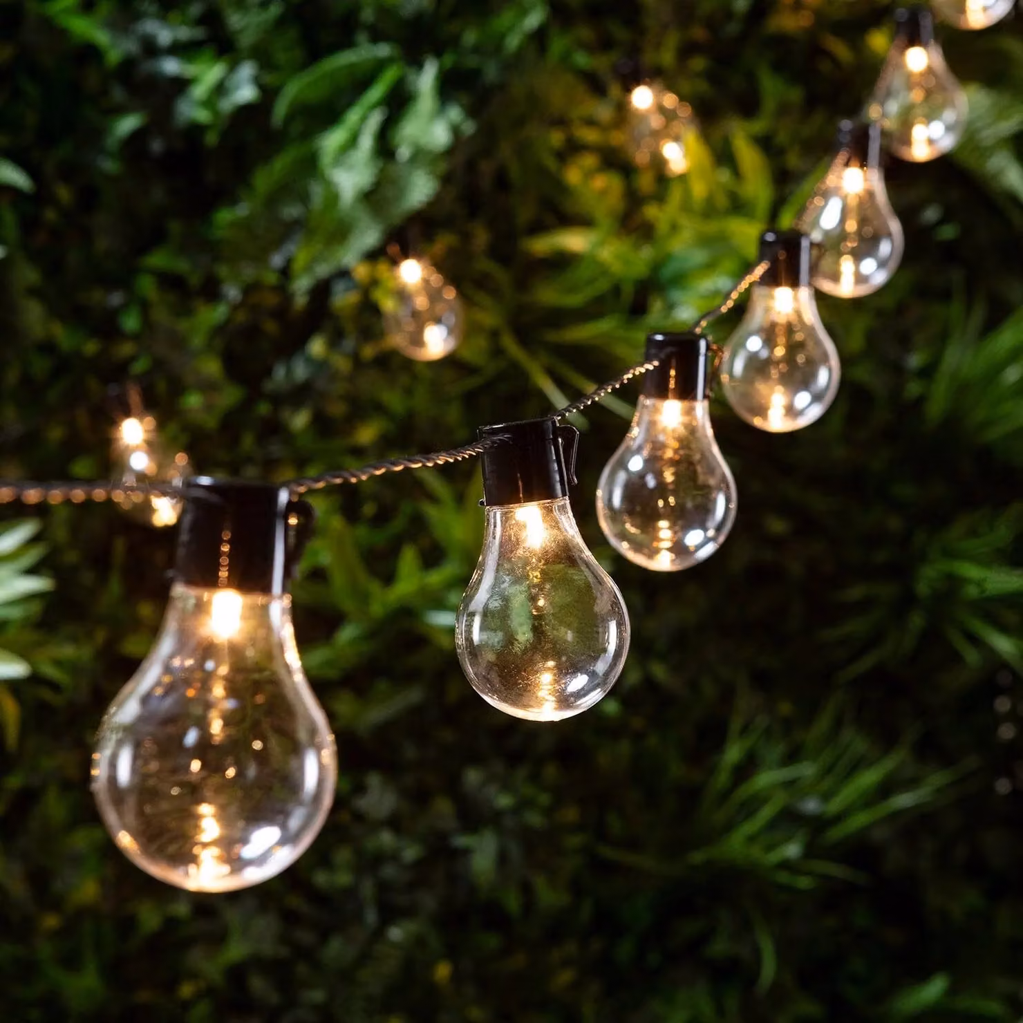 Lights4fun 20 LED Warm White Vintage Glass Sphere Battery Festoon Lights