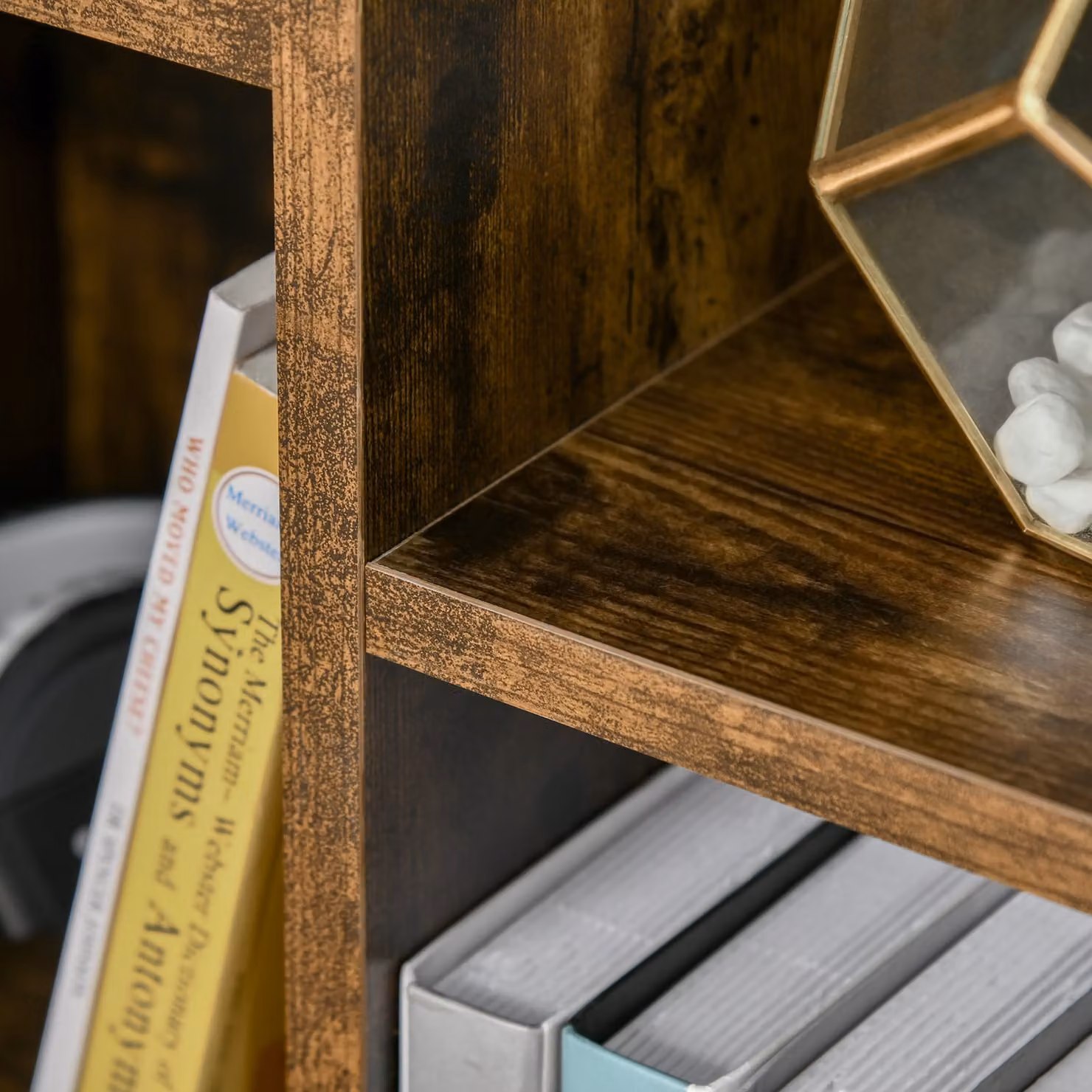 HOMCOM Industrial Cube Storage Bookcase and Free Standing Display Cabinet in Rustic Brown – 7