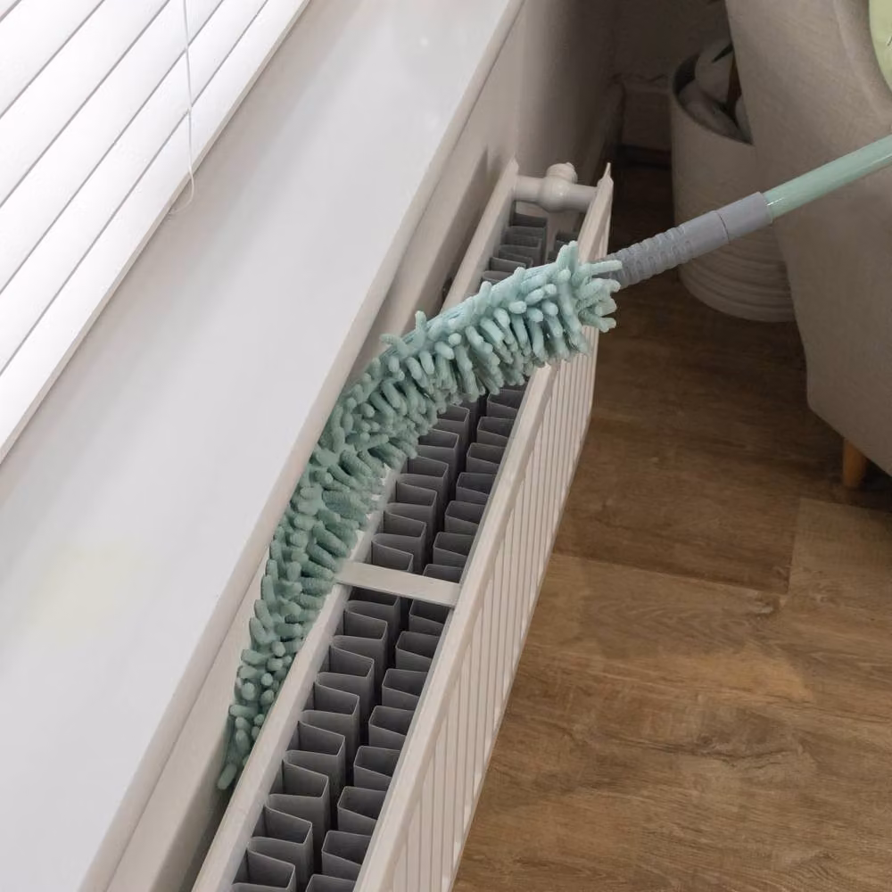 JVL Extendable Flexible Microfibre Duster with Telescopic Handle in Green and Grey – 3