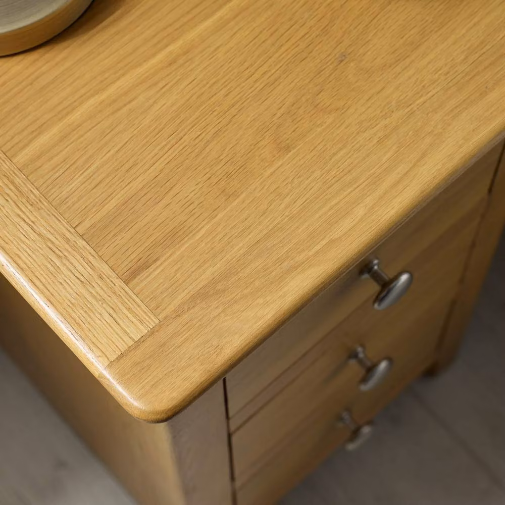 Cheshire Premium Langford Oak Compact 3 Drawer Bedside Table in Brown – 4