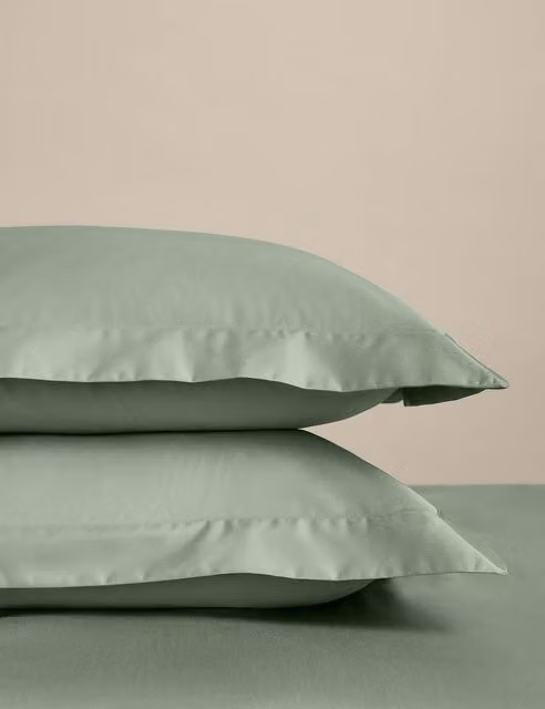 M&S 2 Pack Egyptian Cotton 400 Thread Count Silky Oxford Pillowcases in Green