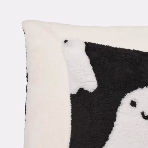 OHS Set of 2 Tufted Ghost Halloween Cushion Covers, Black and White, W/D/H: 45 x 45 x 45 cm – 4