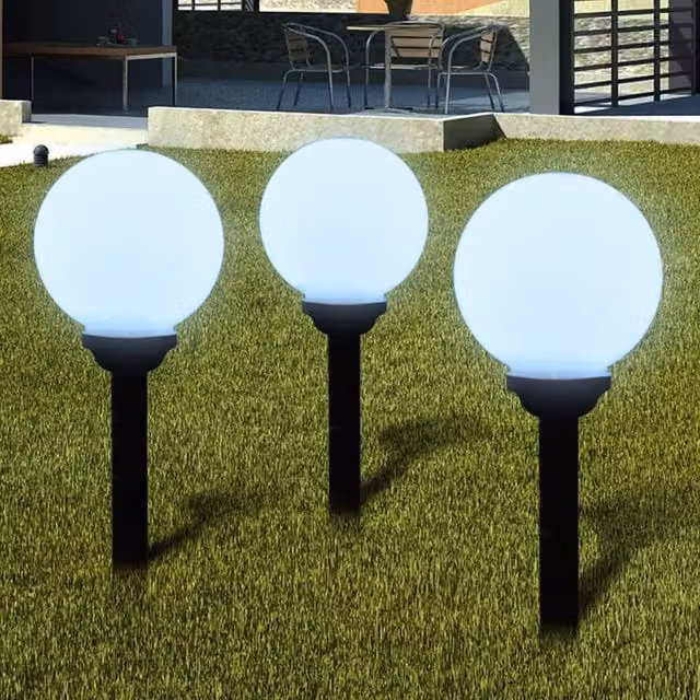 Berkfield Home Solar LED Outdoor Pathway Lamps with Ground Spike, 3 Pack, White, Height: 20 cm