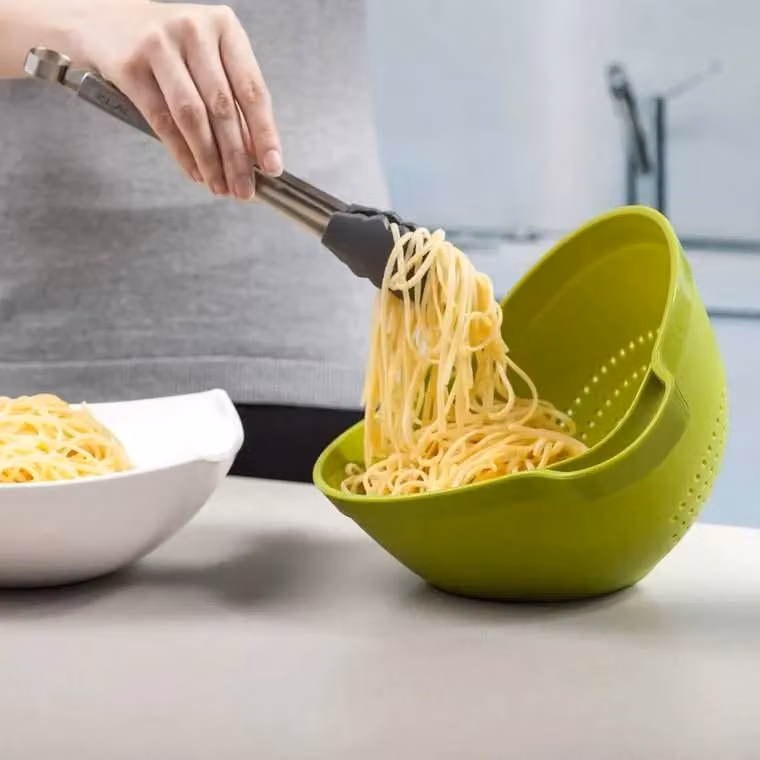 Zeal Drain and Serve Round Plastic Colander in Green – 2