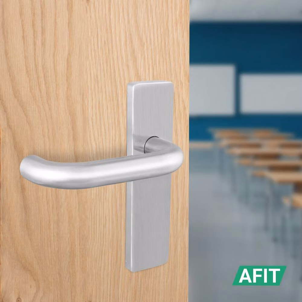 AFIT Satin Steel Return to Door Lever Backplate and 64mm Latch Kit in Silver, W/D/H: 150 x 150 x 150 mm – 4