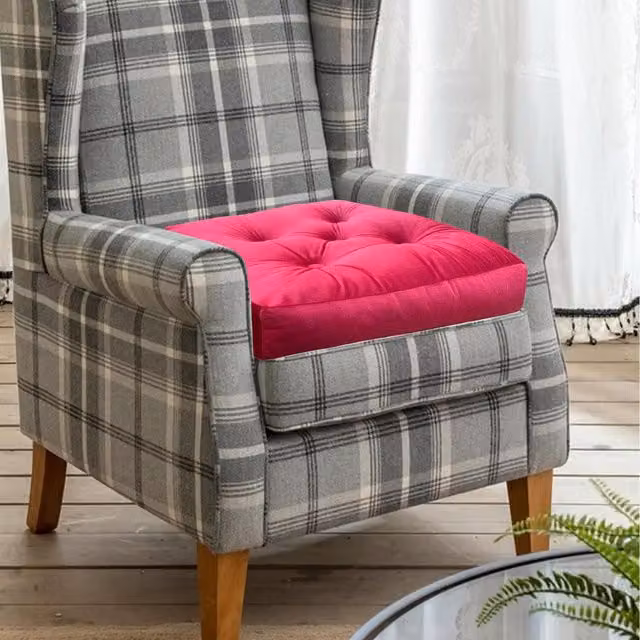 Roseley Square Velvet Booster in Red and Pink