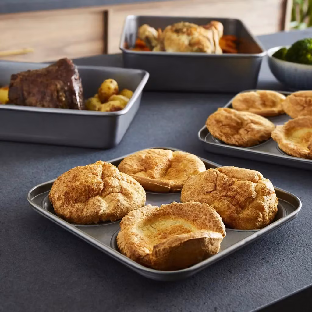 Morphy Richards Grey Non-Stick Carbon Steel Muffin Tray, W/D/H: 29.5 x 23.0 x 2.75 cm – 5