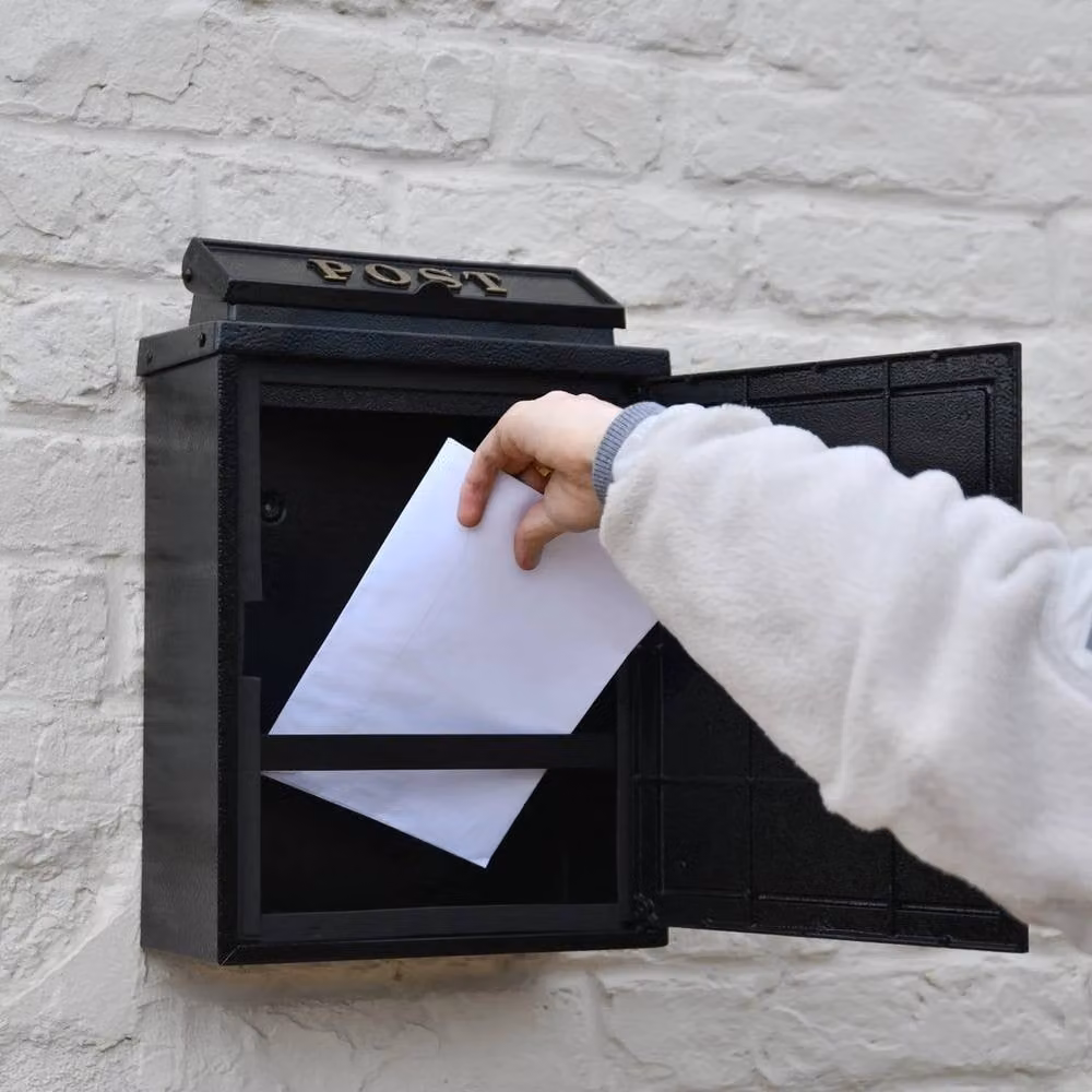 NESTLUNE Gold Rose Wall Mounted Post Box in Black and Gold – 3