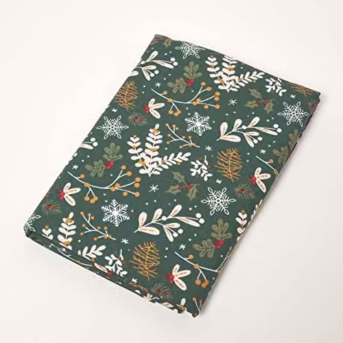 Homescapes Cotton Round Christmas Tablecloth in Green Floral Festive Forest, Diameter: 178 cm – 4