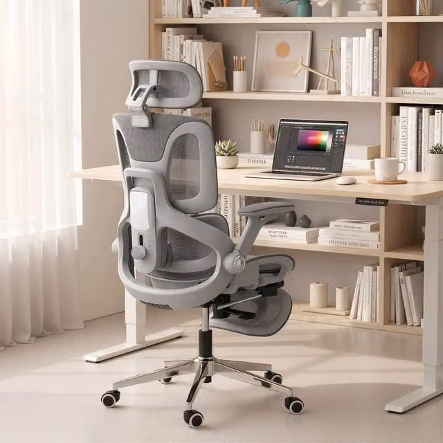 HOMCOM Ergonomic Grey Mesh Office Chair with Headrest and Armrests – 1
