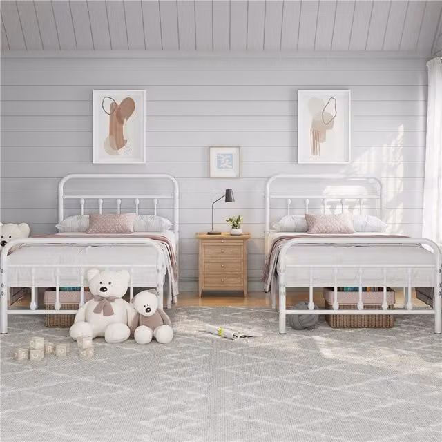 Yaheetech Vintage Metal Bed Frame in White, Single