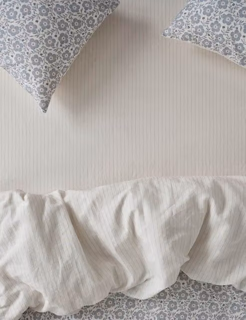 Piglet in Bed Linen Rich Folk Floral Fitted Sheet, Grey Mix, W: 140 cm, L: 200 cm