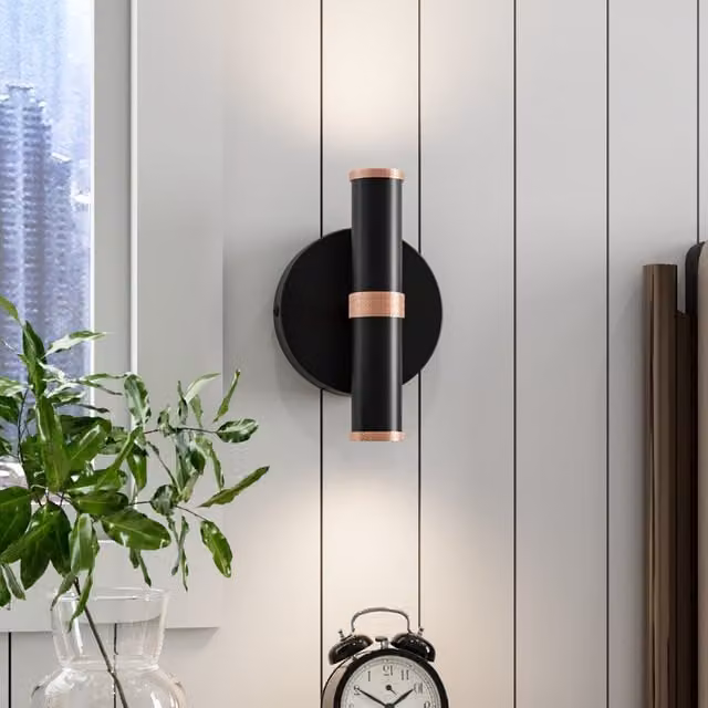 Living Star Modern Cylinder Up and Down Wall Lamp in Black and Gold/Brass
