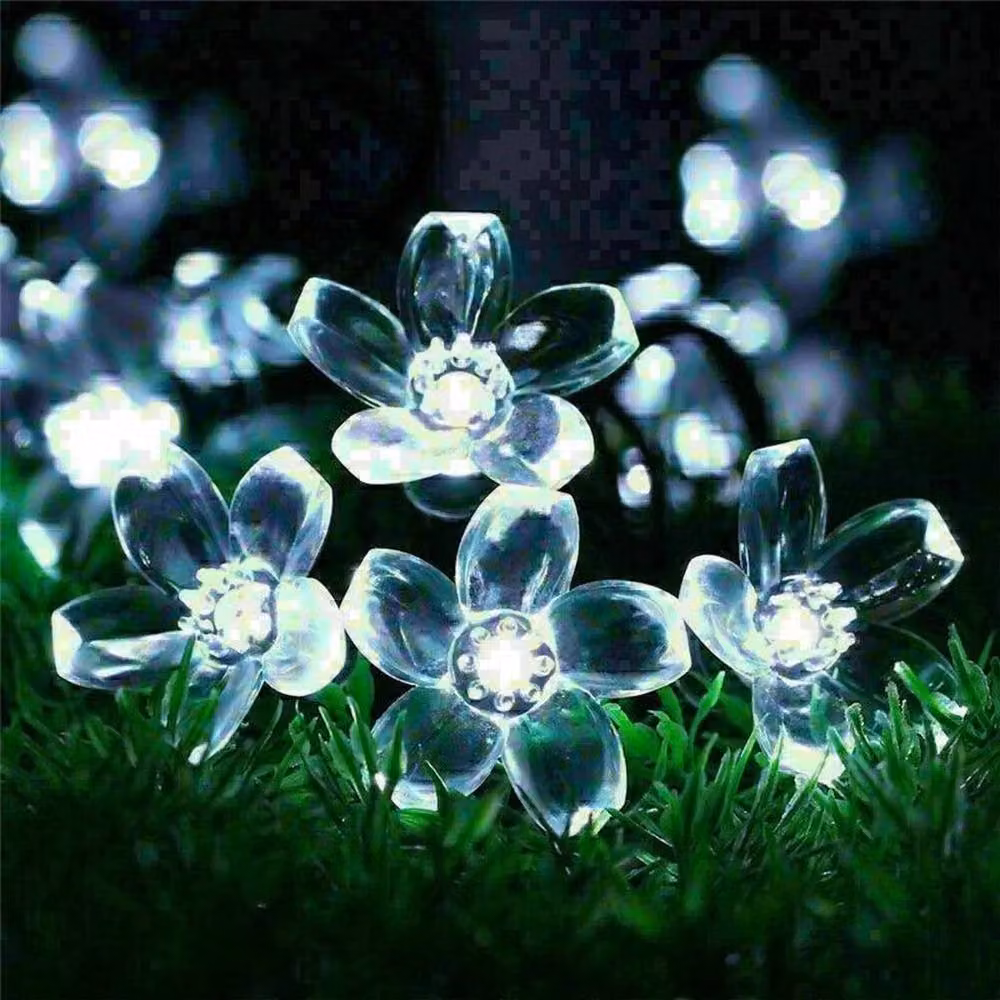 EONLION Solar Powered 50 LED Cool White Fairy String Lights with Transparent Bulbs, Length: 100 cm – 4