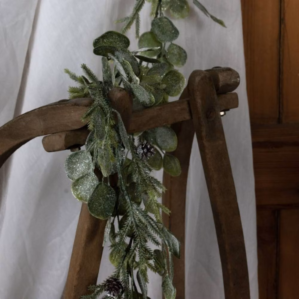 Lemon Pavilion Frosted Pine and Eucalyptus Christmas Garland in White and Green, W: 12 cm, D: 12 cm, H: 180 cm – 3