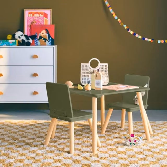 Sweekeek Square Table with 2 Chairs in Green with Pine Legs, W/D/H: 60 x 60 x 43 cm