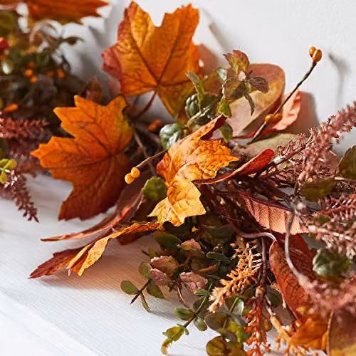 Lights4fun Pre Lit Artificial Maple Leaf Autumn Garland with 50 Micro LEDs, Multicolour and Orange, 2m – 2