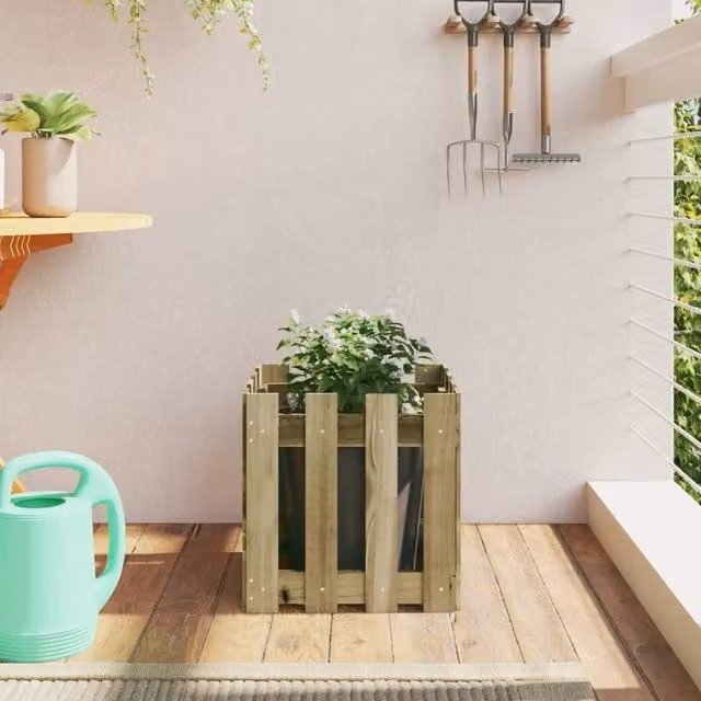 Berkfield Home Brown Ornamental Garden Planter with Fence Design, W/D/H: 40 x 40 x 40 cm