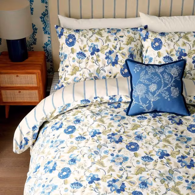 Sanderson Amanpuri Double Duvet Cover and Pillowcase Set, Blue Floral Cotton, W: 140 cm, L: 200 cm – 1