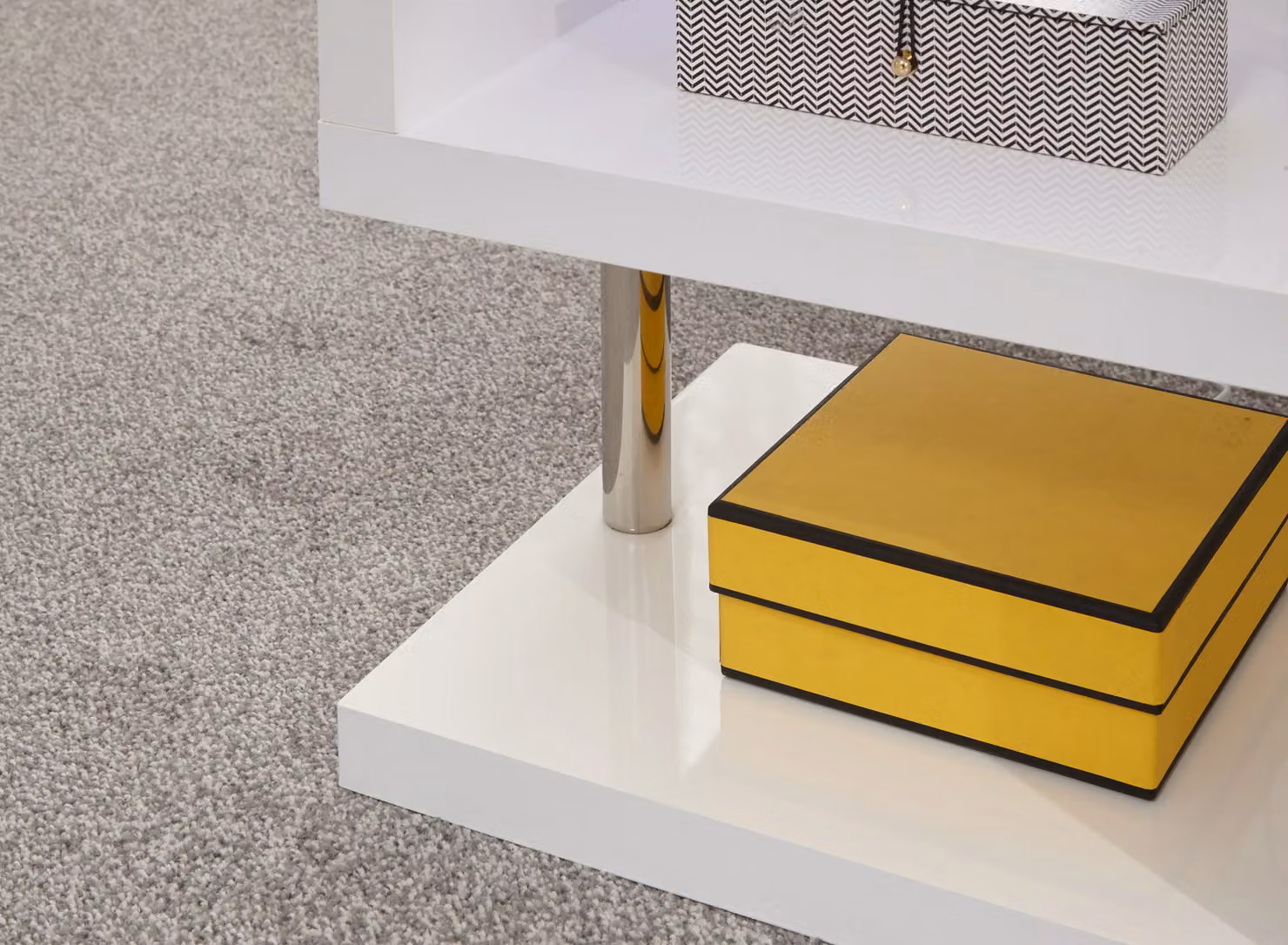 GFW Polar High Gloss LED Side Table in White – 2
