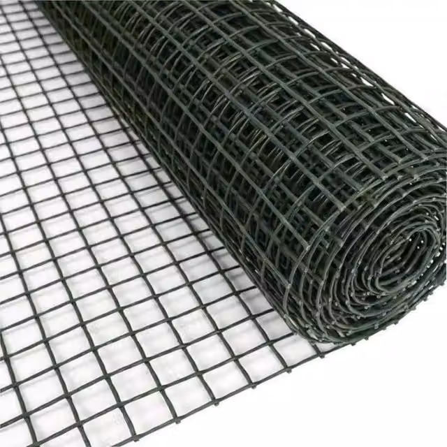 Marco Paul General Purpose Garden Wire Mesh in Bottle Green, W: 0.5 m, L: 5 m