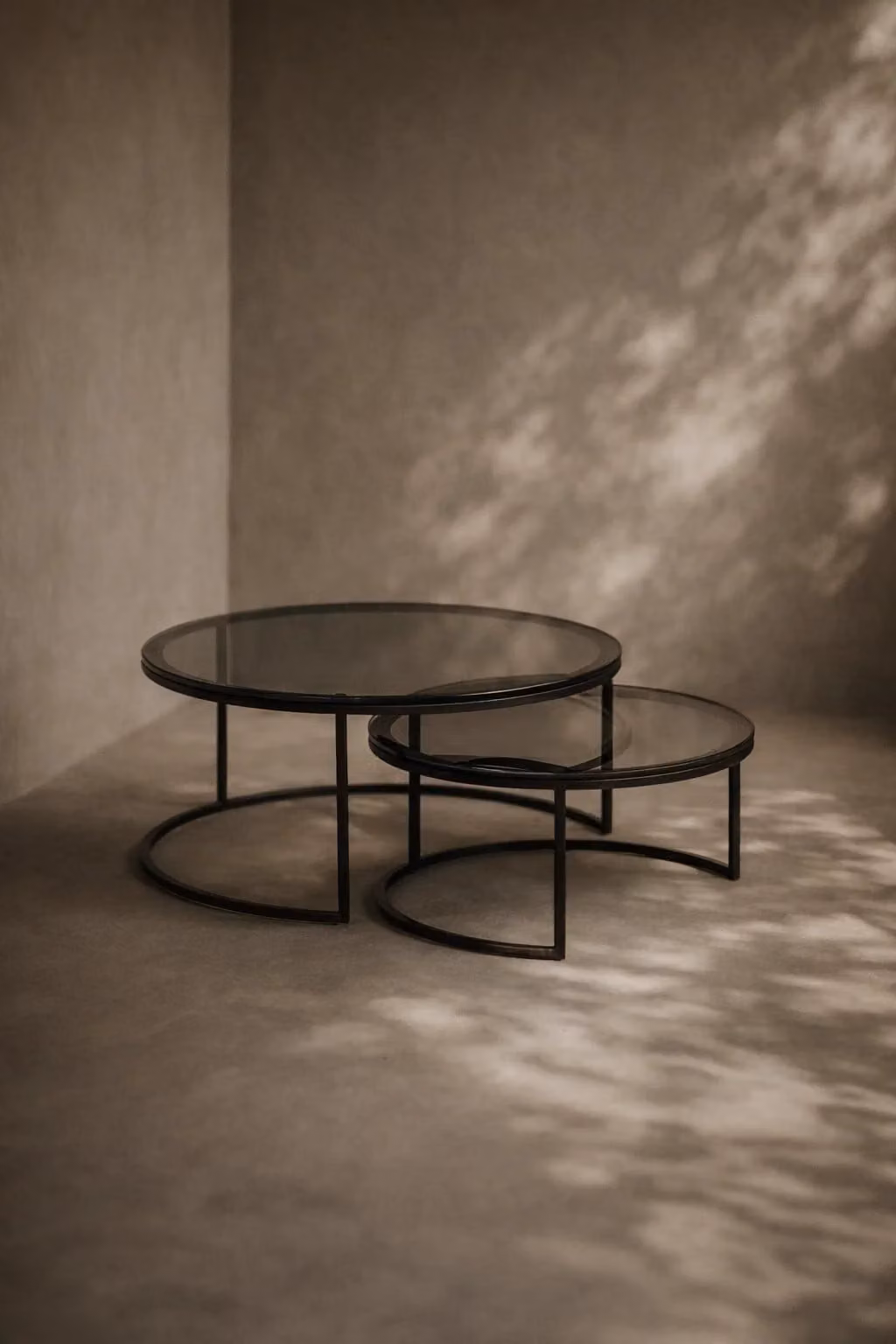 Tommy Franks Wheel Coffee Table, Large Round Glass and Metal Table in Black and Transparent