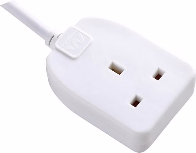 Masterplug Single Socket Long Extension Lead - White