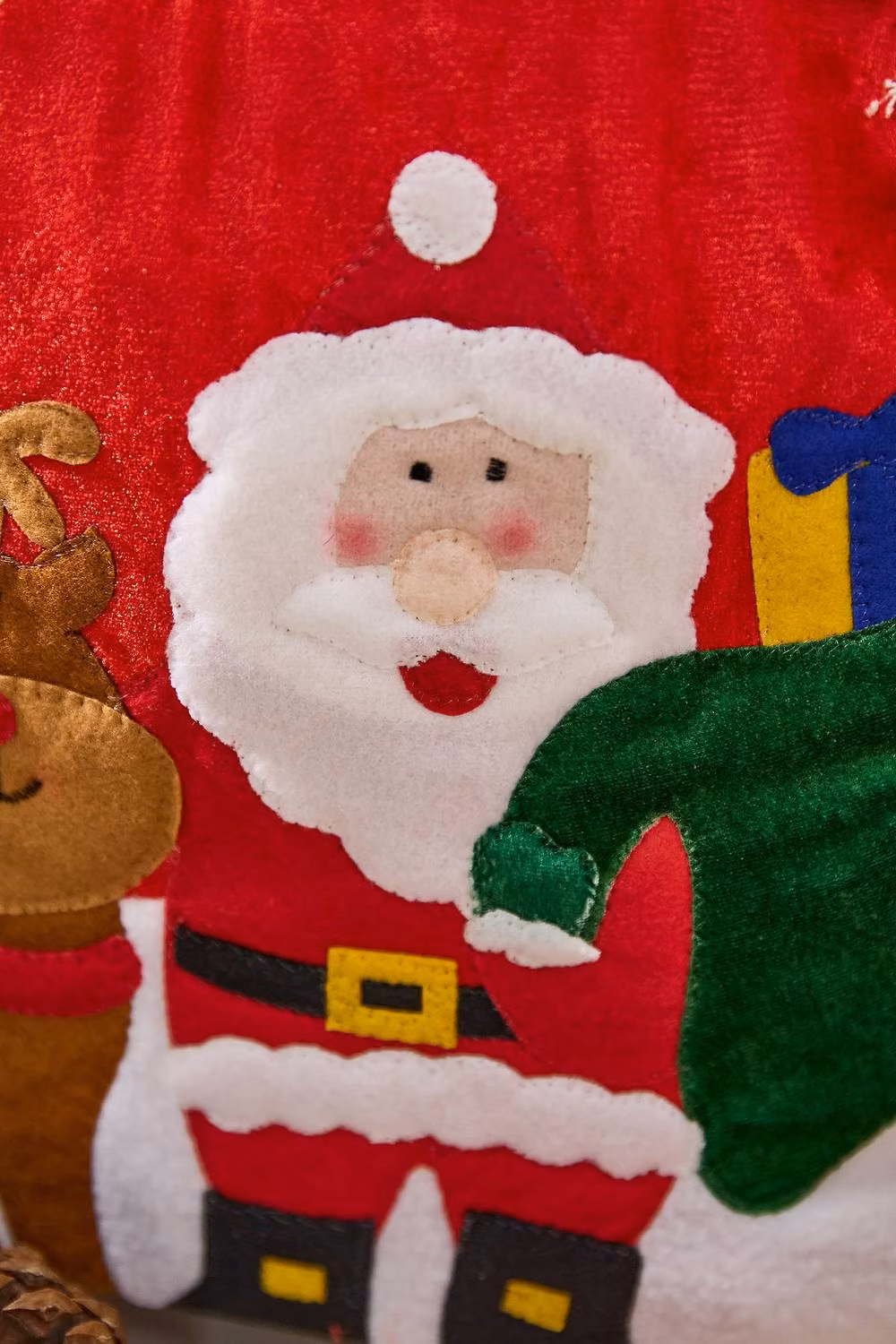 Dibor Festive Friends Red Santa Velvet Christmas Gift Sack – 3