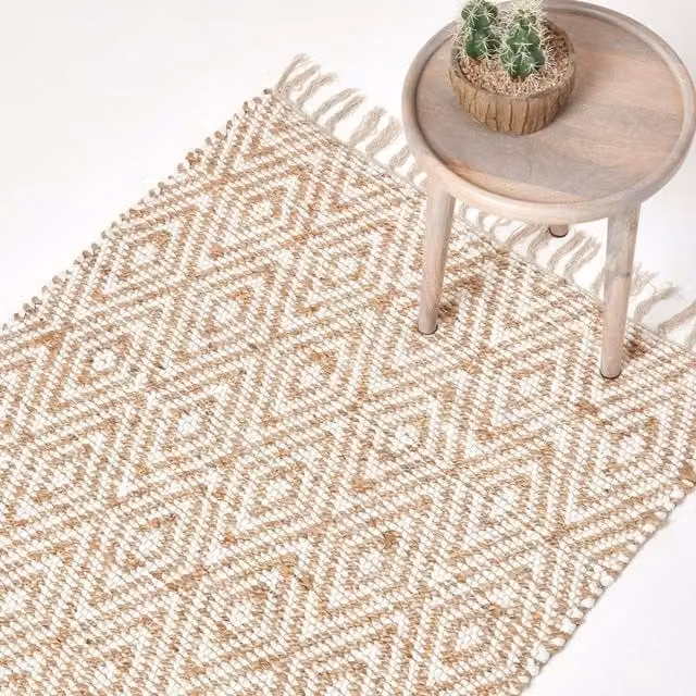 Homescapes Sierra Neutral Diamond Pattern Hemp Chindi Rug in Grey, White and Beige, Width: 150 cm