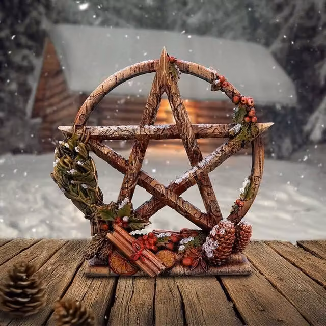 Nemesis Now Brown Winter Decorative Pentagram Star Ornament, Height: 16.5 cm