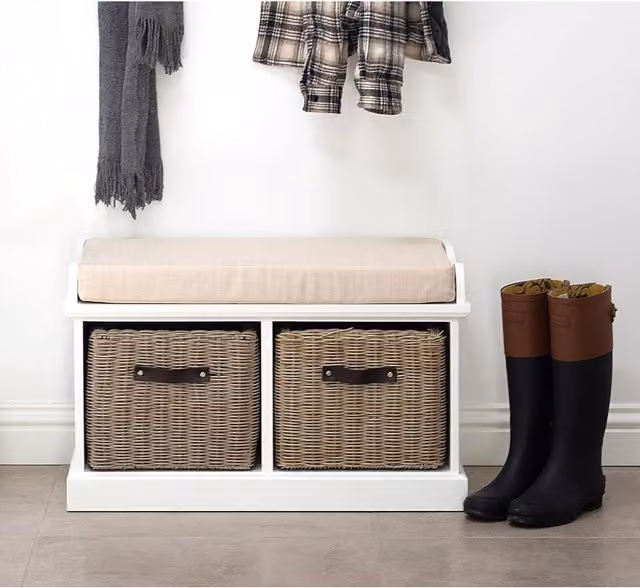 Tetbury White Bench with 2 Washable Rattan Baskets W/D/H: 76 x 40 x 46 cm