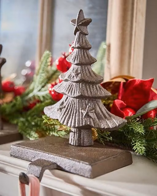 Dibor Set of 2 Antique Brown Metal Christmas Tree Decor Stocking Holders – 1