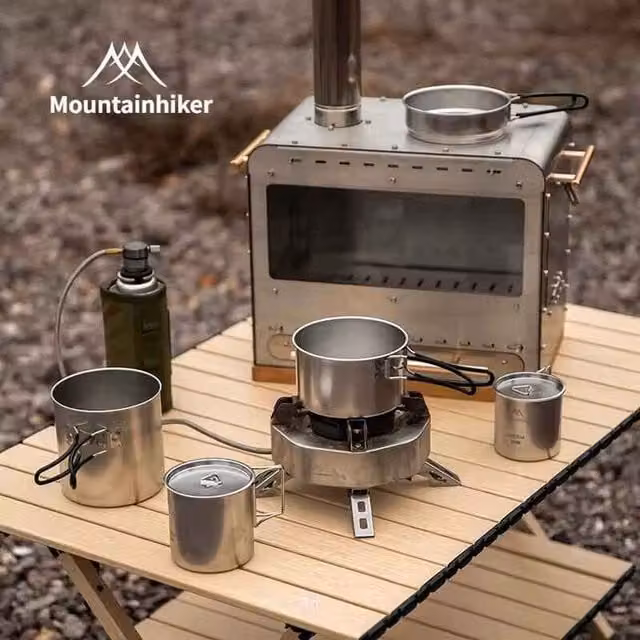 MOUNTAINHIKER Stainless Steel Camping Cookware Set in Silver, including Stockpot, Frying Pan and Saucepan
