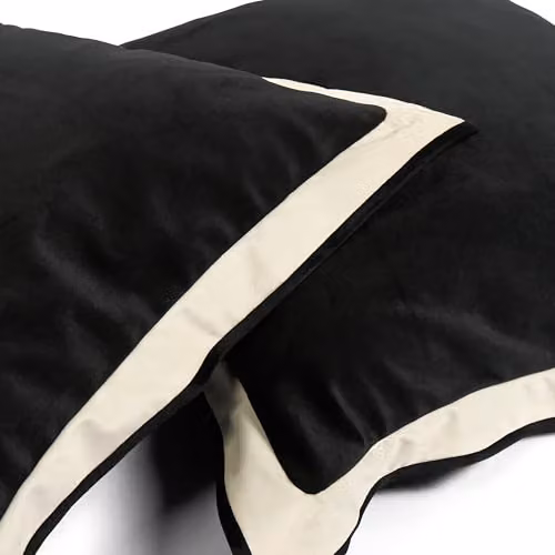 OHS Oxford Edge Square Boucle Cushion Covers in Black and White – 4