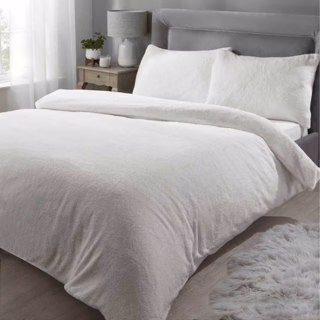 Rapport Home White Teddy Fleece Polyester Duvet Set with Pillowcase, W: 90 cm, L: 200 cm