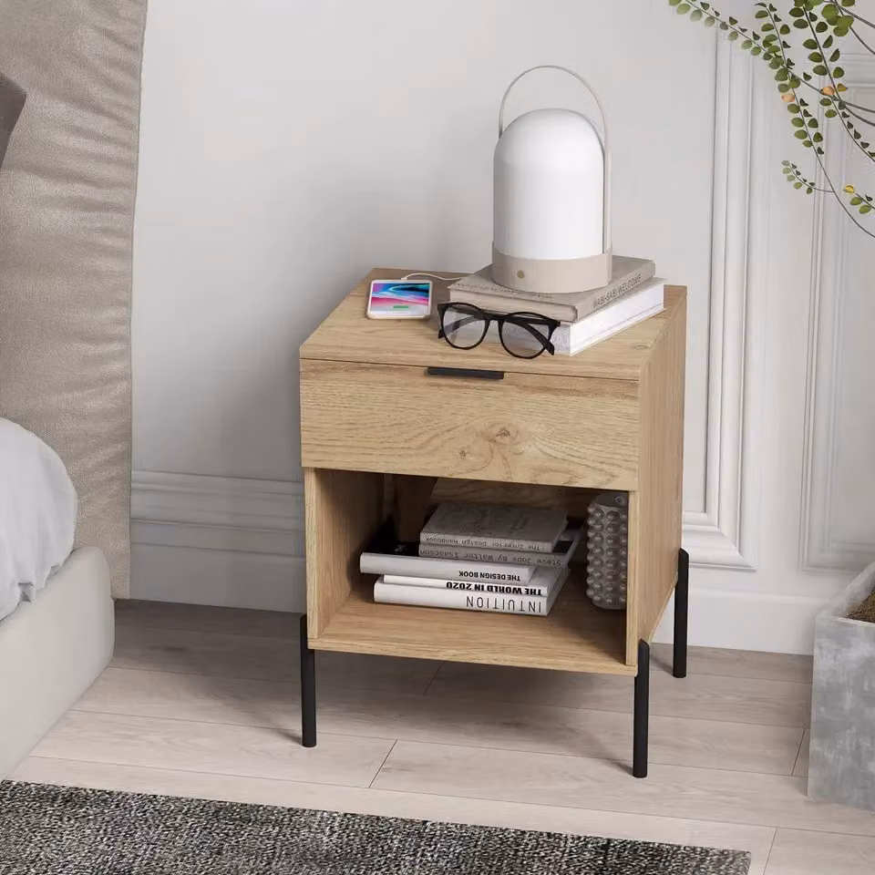 Costway Mid Century Modern Nightstand Bedside Table with Charging Station in Natural Brown – 4