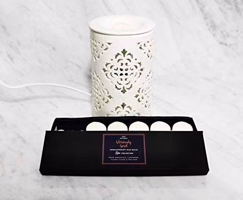 Gloriously Good Rose Geranium, Lavender, Ylang Ylang and Vetiver Aromatherapy Heart-Shaped Wax Melts, Set of 12, White – 3