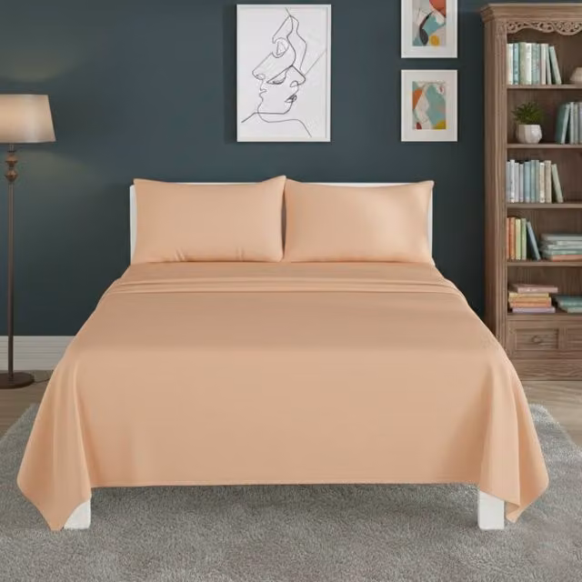 Snug City Easy Care Polycotton Flat Bed Sheet in Peach, W/D/H: 140 x 200 cm