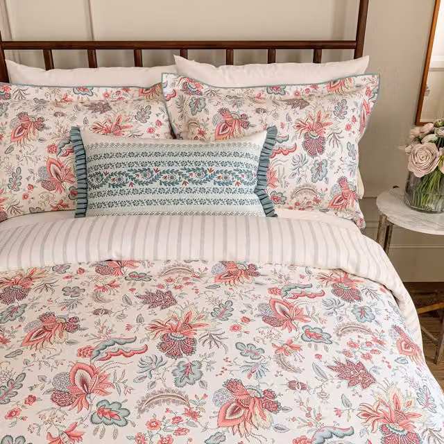 V&A Chintz Reverie Cotton Floral Duvet Cover and Pillowcase Set, Multicolour, W: 90 cm, H: 200 cm