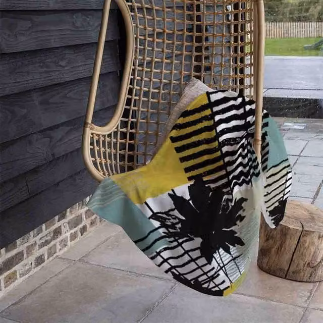 Benjamin Tate Design Geometric Shape and Leaf Print Fleece Blanket in Yellow and Green, W/D/H: 120 x 150 cm – 1