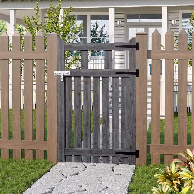 Darphe Traditional Flat-Topped Wooden Garden Gate in Grey, W: 76 cm, H: 120 cm